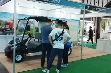 摩斯国际电动布草车 亮相2022年上海国际酒店设计与用品展会